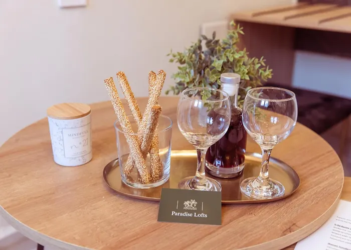 Апартаменты Paradise Lofts Аспровальта