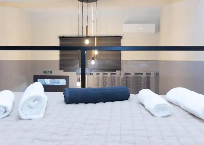 Paradise Lofts *